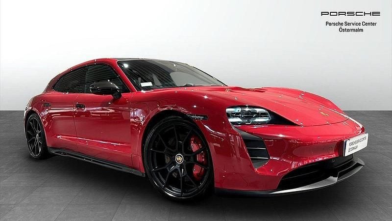Röd Begagnad 2022 Porsche Taycan GTS Sport Turismo Sedan | 825 000 kr - Bild 1/4