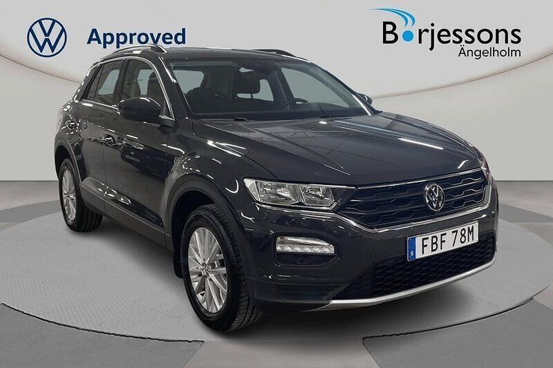 Grå Begagnad 2021 VW T-Roc SUV | 214 000 kr (Marknadspris) - Bild 1/4