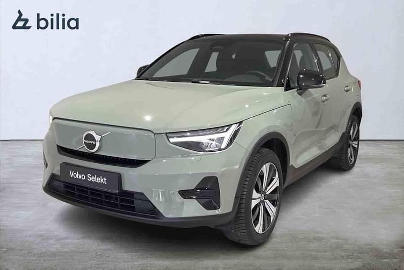 Grön Begagnad 2023 Volvo XC40 Single Motor SUV | 349 000 kr - Bild 1/1
