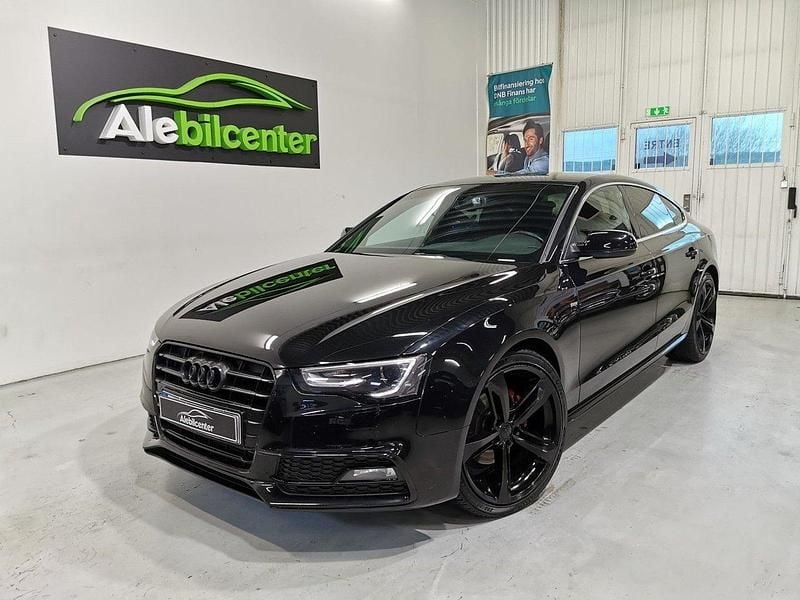 Svart Begagnad 2013 Audi A5 Sportback Halvkombi | 149 900 kr (Marknadspris) - Bild 1/4