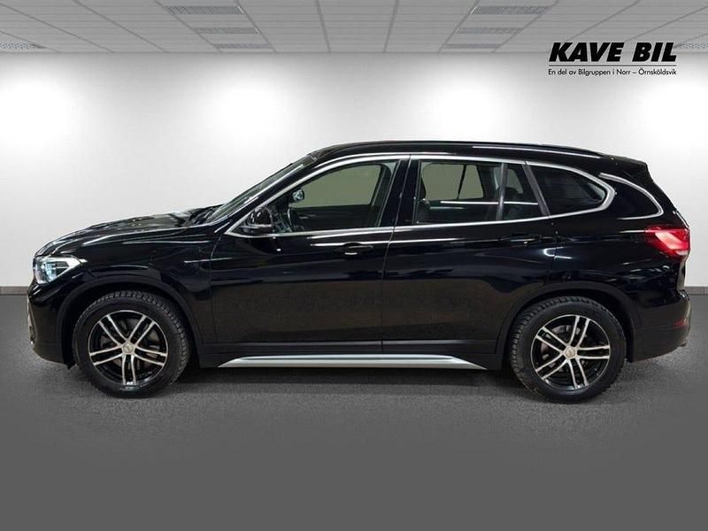 Begagnad BMW X1 xLine 220 HK (161 kW) 2021 Svart SUV