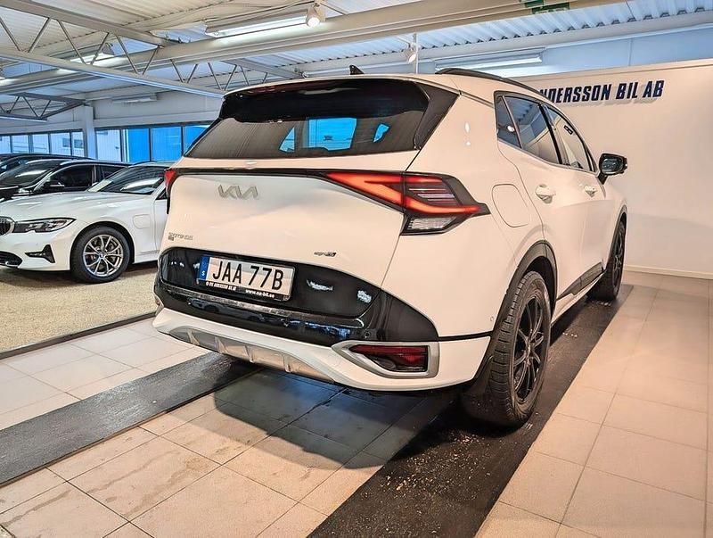 Begagnad Kia Sportage GT-Line 265 HK (194 kW) 2022 Vit SUV