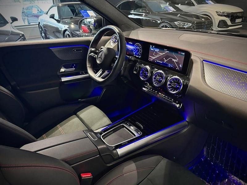 Begagnad Mercedes EQA300 Advanced 167 kW (228 HK) 2025 Svart SUV