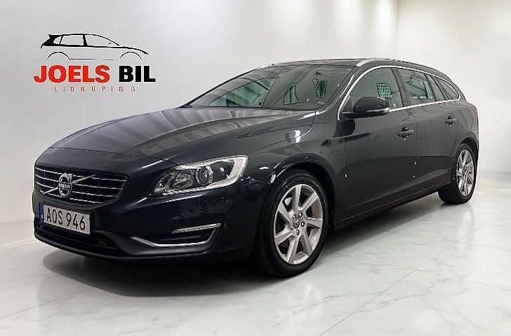 Grå Begagnad 2014 Volvo V60 Summum Kombi | 79 900 kr (Marknadspris) - Bild 1/4