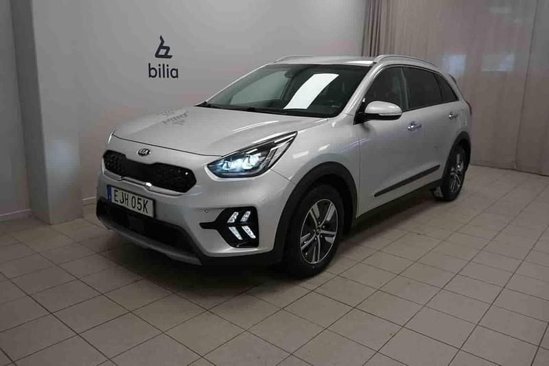 Grå Begagnad 2020 Kia Niro SUV | 204 900 kr - Bild 1/1