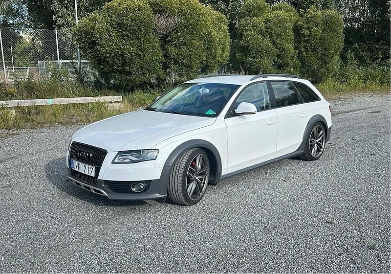 Vit Begagnad 2012 Audi A4 Allroad Comfort Kombi | 68 000 kr (Marknadspris) - Bild 1/4