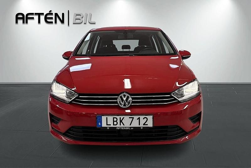 Begagnad VW Golf VII 110 HK (80 kW) 2015 Röd Halvkombi