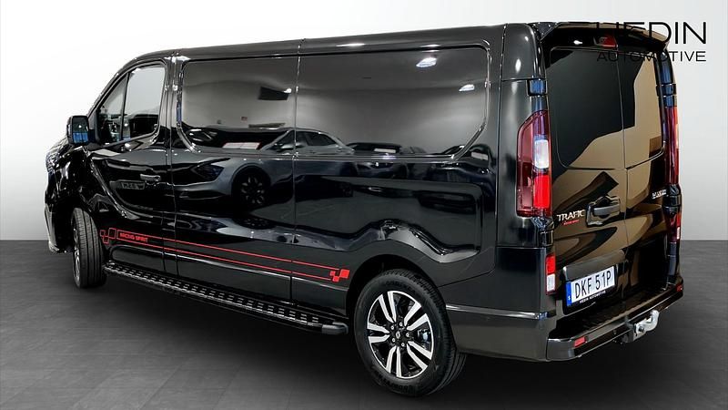 Begagnad Renault Trafic 170 HK (125 kW) 2025 Minibuss