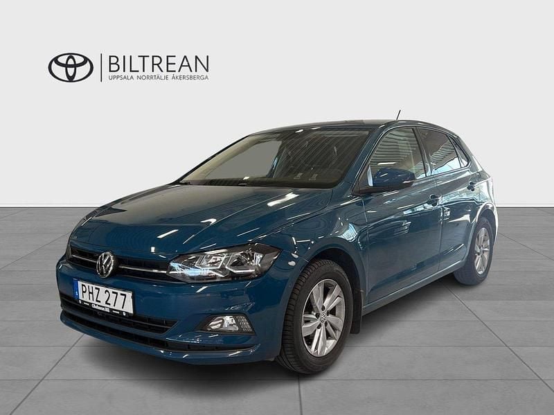 Mörkblå Begagnad 2018 VW Polo Halvkombi | 172 000 kr (Marknadspris) - Bild 1/4