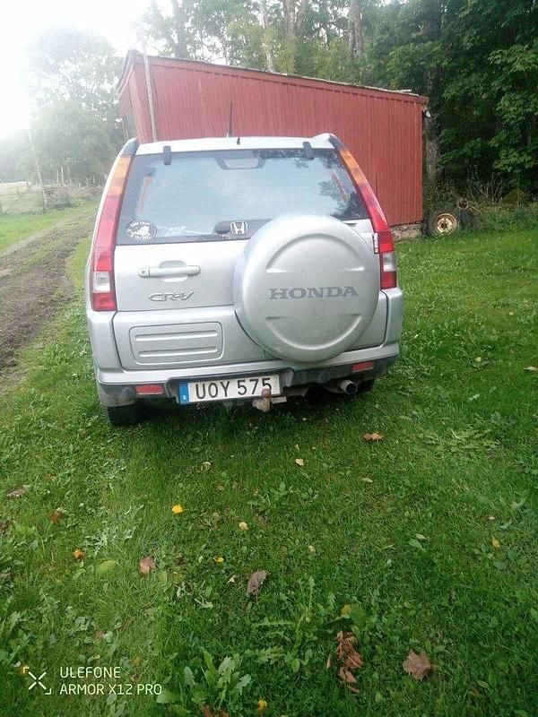 Silver Begagnad 2004 Honda CR-V SUV | 23 500 kr (Marknadspris) - Bild 1/3