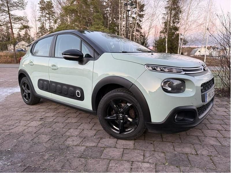 Begagnad 2017 Citroën C3 PureTech Halvkombi | 119 000 kr (Lite dyr) - Bild 1/4