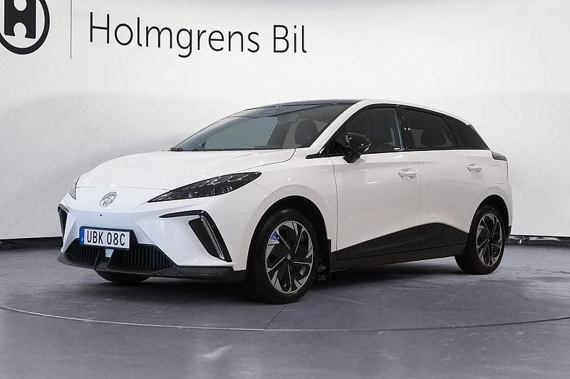 Dover white Begagnad 2022 MG MG4 EV Luxury Halvkombi | 229 900 kr (Bra pris) - Bild 1/4