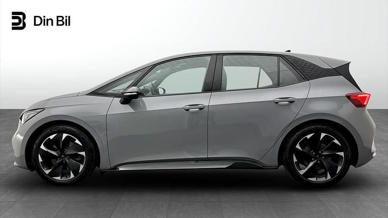 Begagnad Cupra Born e-Boost 169 kW (231 HK) 2023 Vapor grey Halvkombi