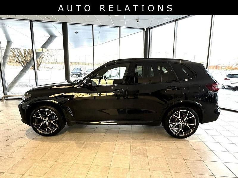 Begagnad BMW X5 M Sport 340 HK (250 kW) 2022 Svart blacksapphire metallic SUV