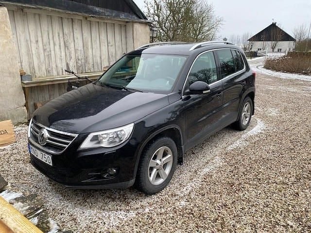 Begagnad 2009 VW Tiguan SUV | 65 000 kr (Bra pris) - Bild 1/4