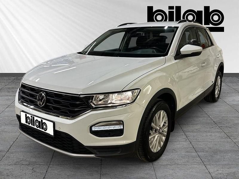 Vit Begagnad 2021 VW T-Roc SUV | 185 000 kr (Bra pris) - Bild 1/4