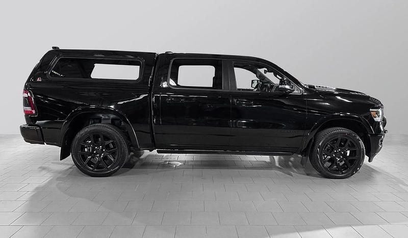 Begagnad RAM 1500 395 HK (290 kW) 2020 Metallic Pickup