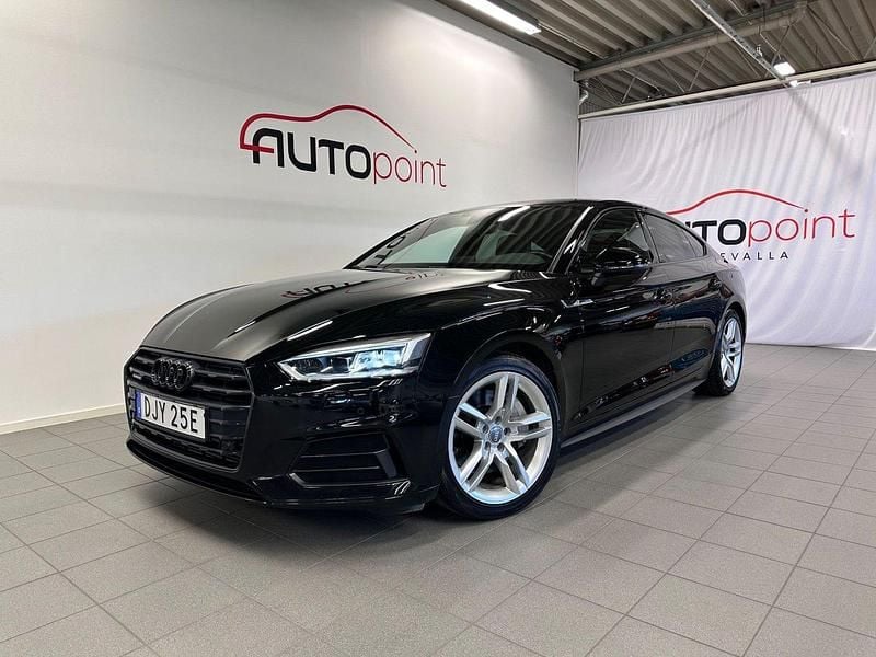 Svart Begagnad 2019 Audi A5 Sportback Proline Halvkombi | 279 800 kr (Marknadspris) - Bild 1/4