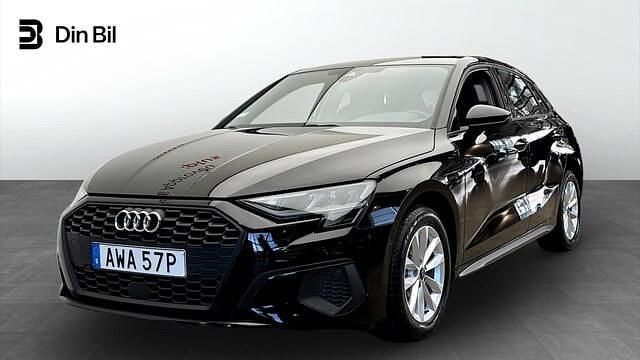 Brilliantsvart Begagnad 2024 Audi A3 Proline | 289 000 kr (Marknadspris) - Bild 1/4