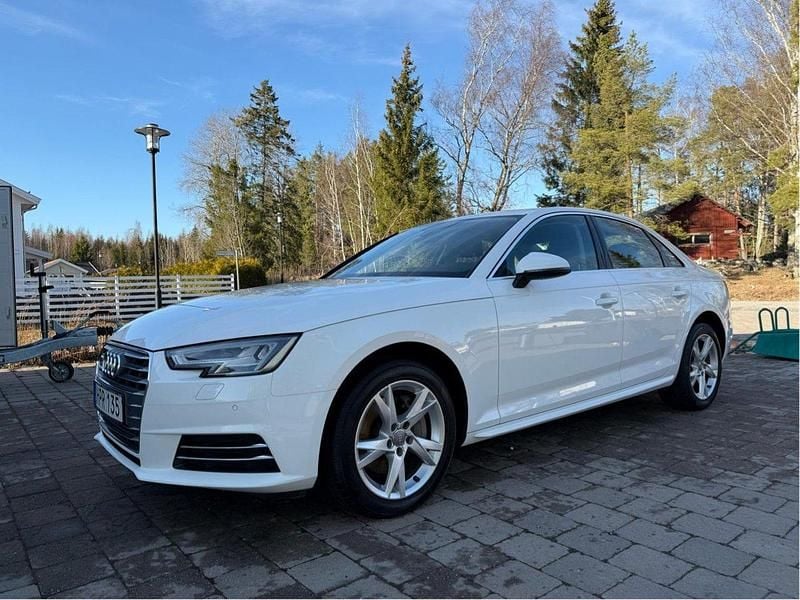 Vit Begagnad 2016 Audi A4 Proline Sedan | 195 000 kr (Marknadspris) - Bild 1/4