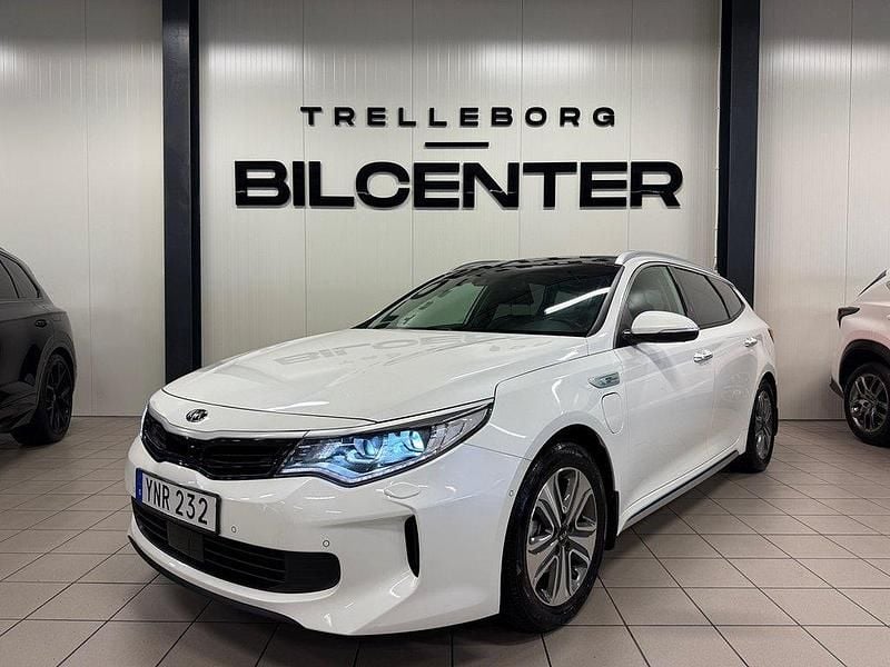 Vit Begagnad 2018 Kia Optima Hybrid 2 Sedan | 199 900 kr (Bra pris) - Bild 1/4
