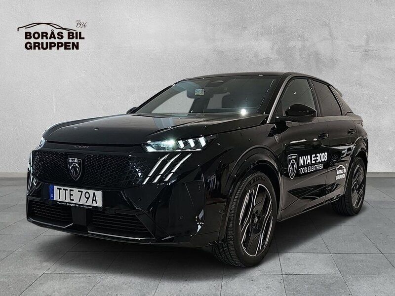 Svart Begagnad 2024 Peugeot e-3008 Ultimate SUV | 499 000 kr - Bild 1/4