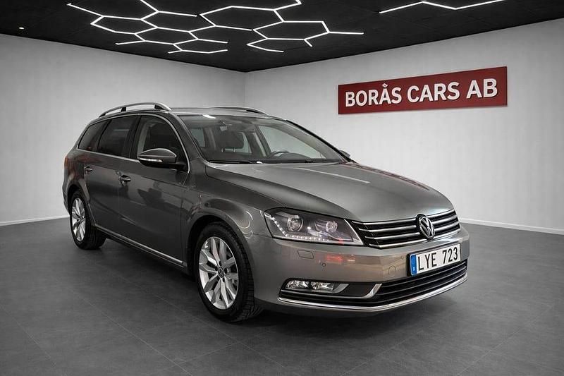 Begagnad VW Passat 170 HK (125 kW) 2011 Ljusbrun Kombi