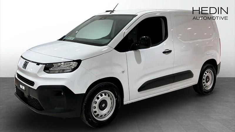 Vit Ny 2024 Fiat e-Doblò Minibuss | 459 900 kr - Bild 1/4