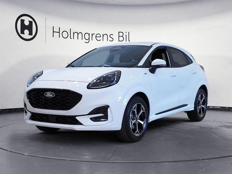Frozen white solid Ny 2025 Ford Puma ST-Line SUV | 313 800 kr (Marknadspris) - Bild 1/4