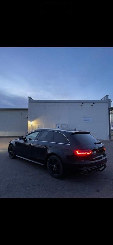 Begagnad Audi A4 190 HK (139 kW) 2015 Kombi