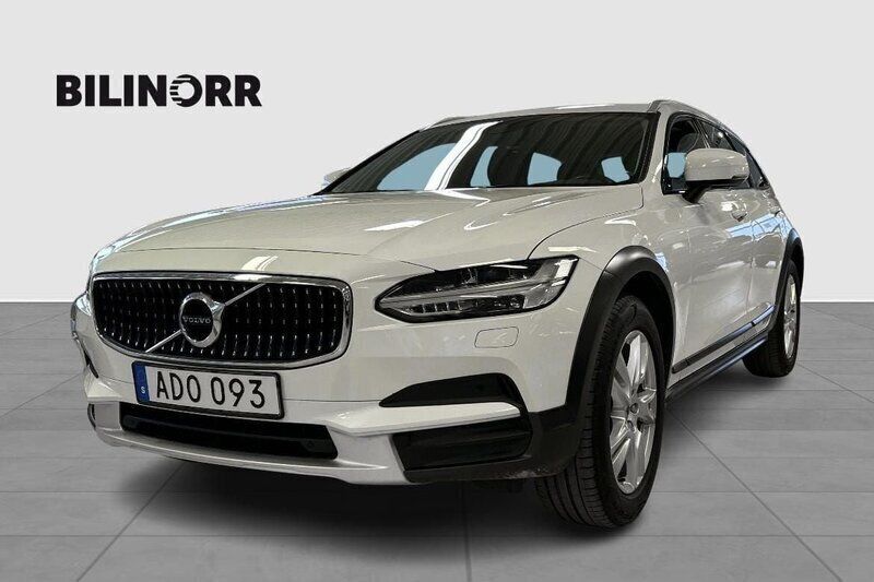 Vit Begagnad 2018 Volvo V90 CC Kombi | 359 900 kr (Lite dyr) - Bild 1/4