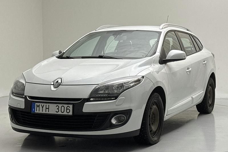 Vit Begagnad 2013 Renault Mégane III Kombi | 53 000 kr (Lite dyr) - Bild 1/4