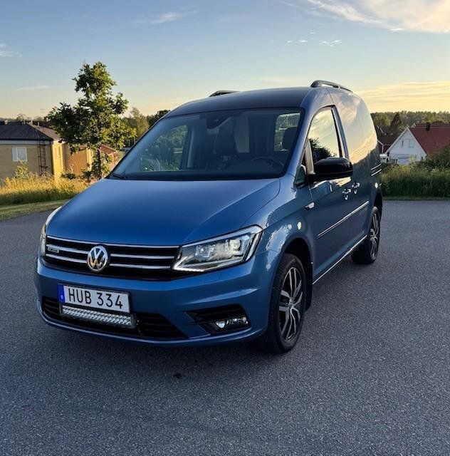 Begagnad 2019 VW Caddy Edition Minibuss | 160 000 kr (Superpris) - Bild 1/4