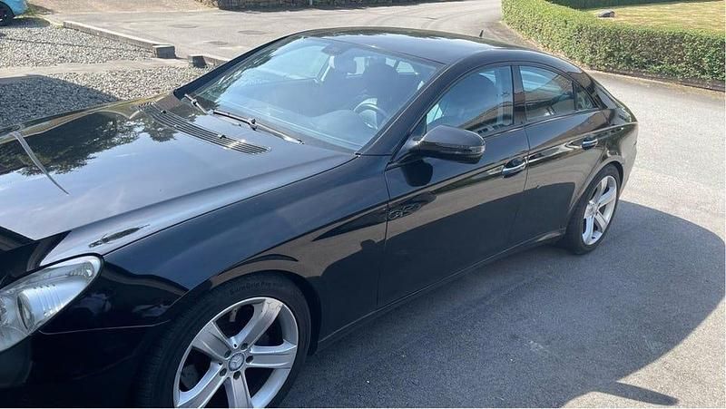 Begagnad 2010 Mercedes CLS300 Sportkupé | 85 500 kr - Bild 1/4