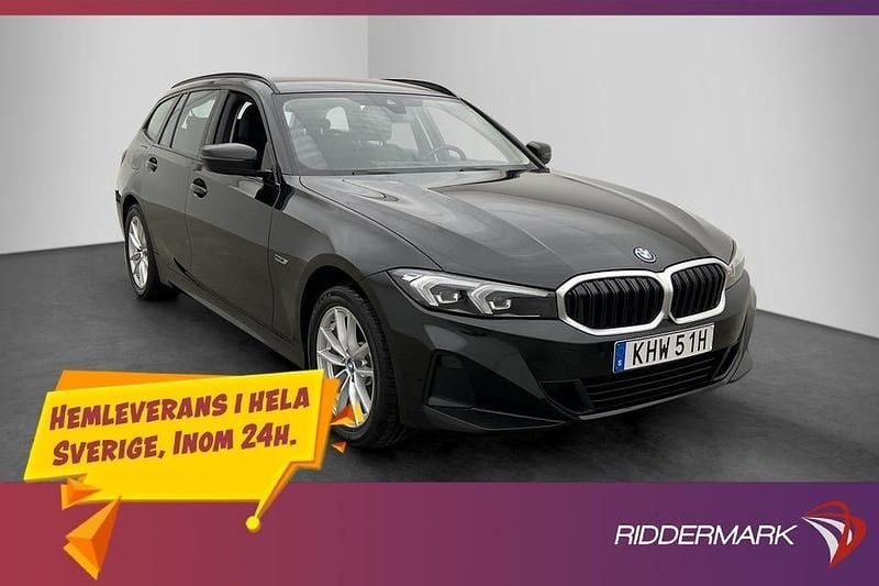 Begagnad BMW 330 Sport Line 292 HK (214 kW) 2023 Svart Kombi