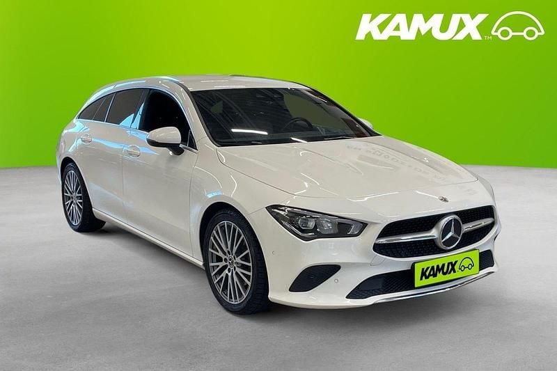 Vit Begagnad 2021 Mercedes CLA200 Shooting Brake Kombi | 278 900 kr (Marknadspris) - Bild 1/3
