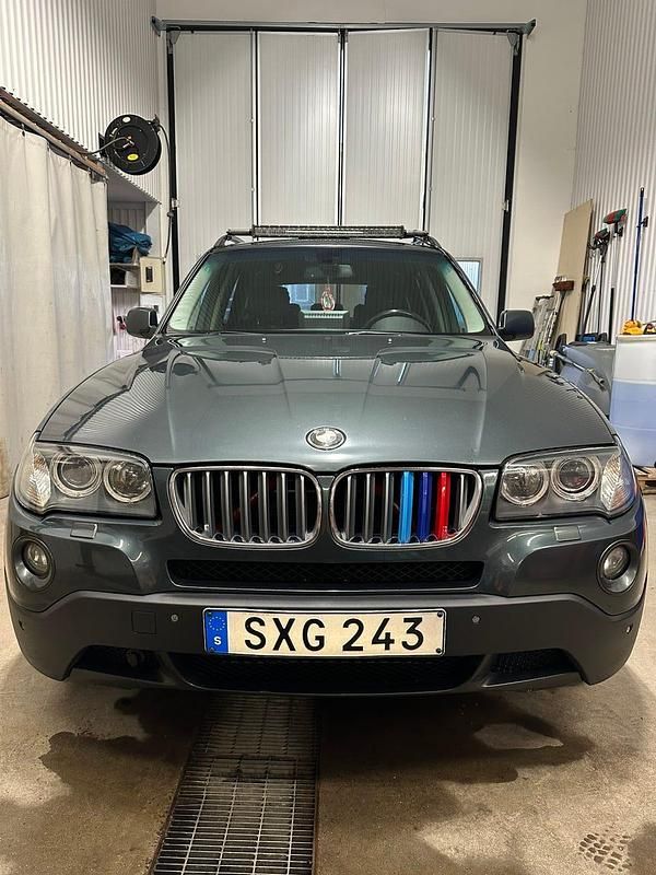 Begagnad 2007 BMW X3 SUV | 57 000 kr (Marknadspris) - Bild 1/4