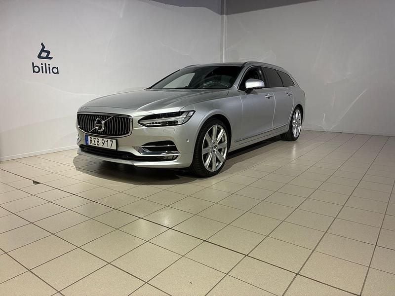 Silver Begagnad 2016 Volvo V90 Inscription Kombi | 314 900 kr (Marknadspris) - Bild 1/3