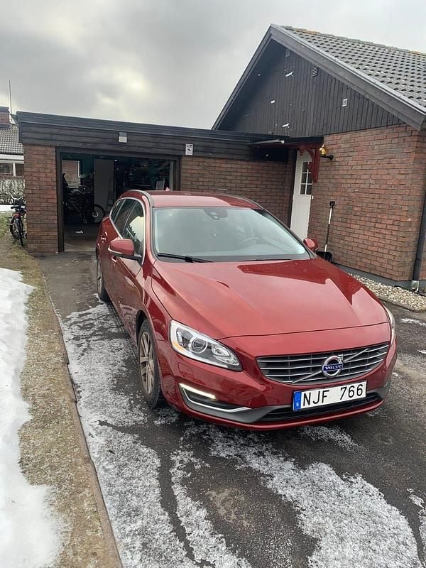Begagnad Volvo V60 136 HK (100 kW) 2014 Kombi