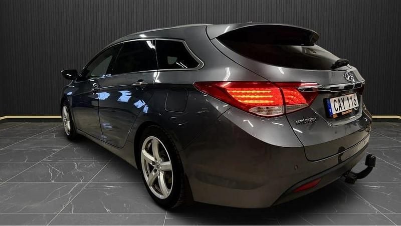 Begagnad Hyundai i40 136 HK (100 kW) 2013 Silver Kombi