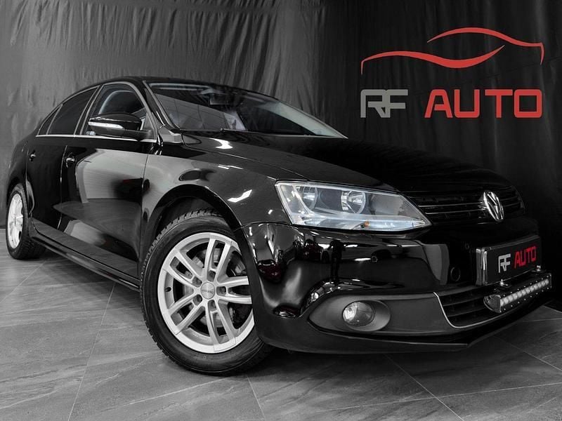 Svart Begagnad 2012 VW Jetta GT Sedan | 99 900 kr (Lite dyr) - Bild 1/4