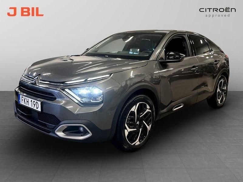 Grå Begagnad 2024 Citroën C4 Shine Halvkombi | 224 900 kr (Marknadspris) - Bild 1/4
