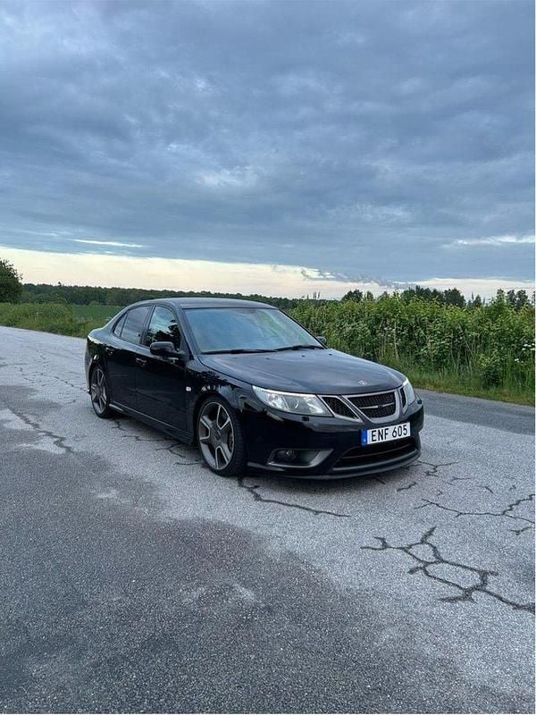 Svart Begagnad 2008 Saab 9-3 Sedan | 175 000 kr - Bild 1/4