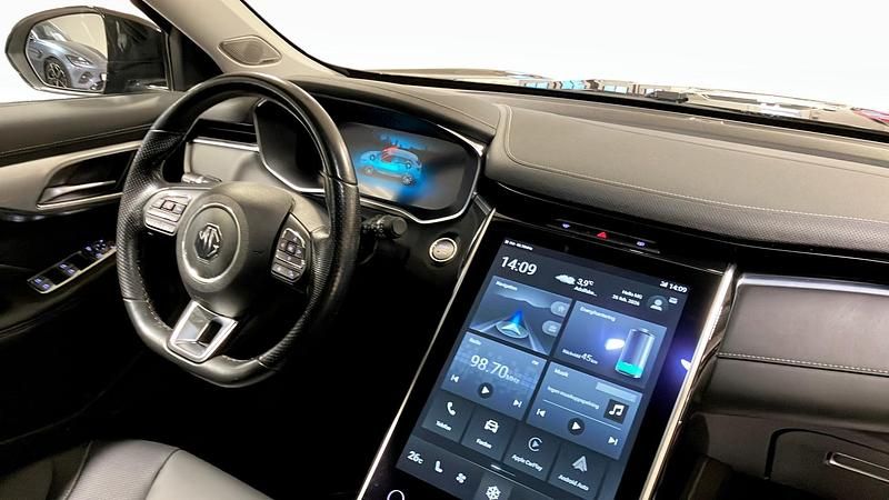 Begagnad MG Marvel R Performance 211 kW (288 HK) 2022 Svart SUV