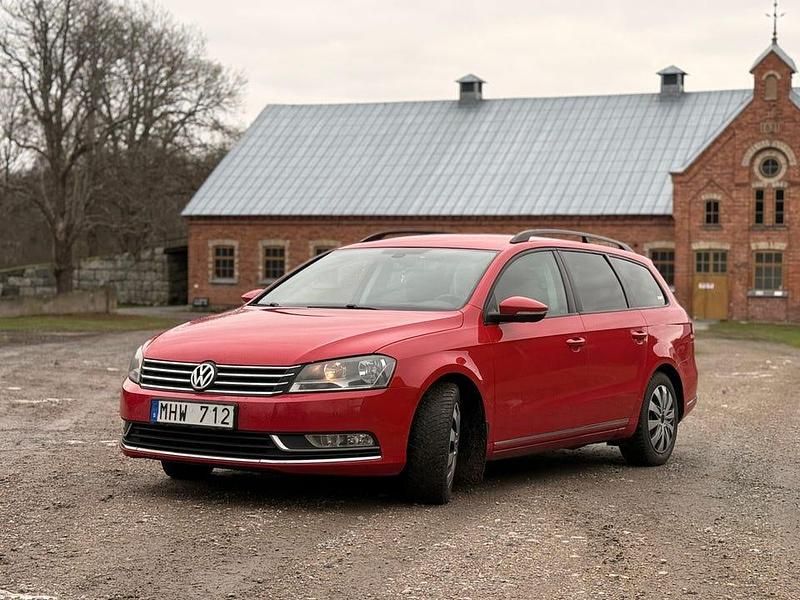 Begagnad 2012 VW Passat Kombi | 60 000 kr (Marknadspris) - Bild 1/4