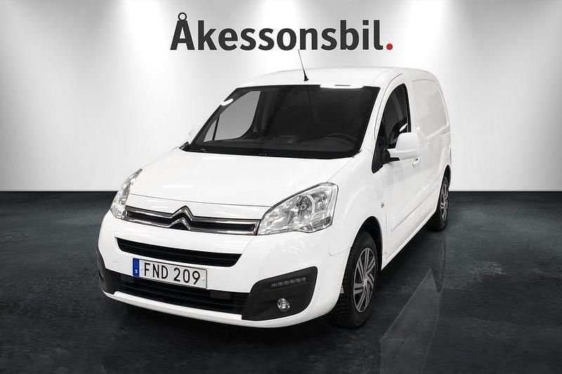 Begagnad Citroën Berlingo 99 HK (72 kW) 2017 Vit Minibuss