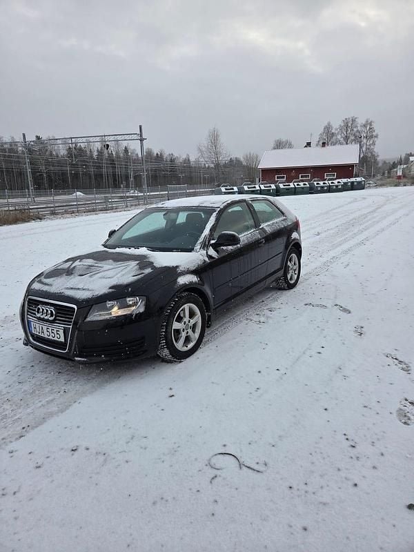 Begagnad 2009 Audi A3 Halvkombi | 34 000 kr (Bra pris) - Bild 1/4