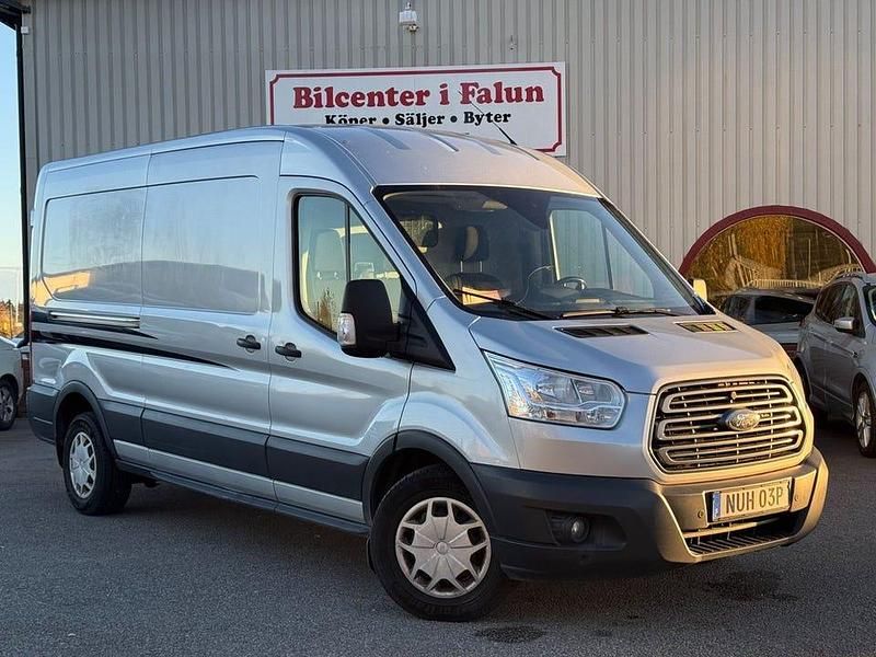 Grå Begagnad 2019 Ford Transit Van | 149 900 kr (Superpris) - Bild 1/4
