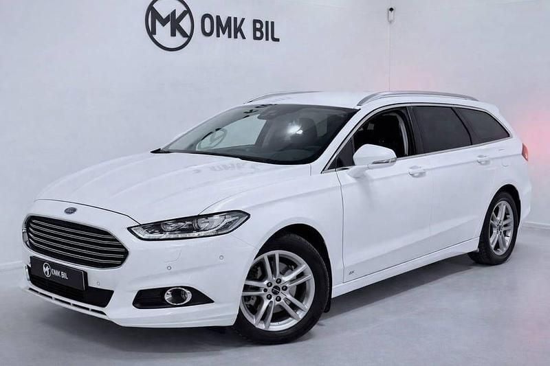 Vit Begagnad 2017 Ford Mondeo Titanium Kombi | 134 900 kr (Bra pris) - Bild 1/4
