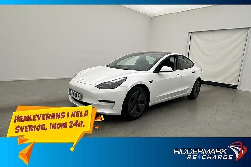 Vit Begagnad 2022 Tesla Model 3 Long Range AWD Sedan | 329 800 kr (Marknadspris) - Bild 1/3